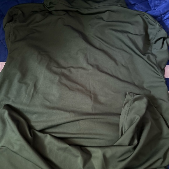 Real Essentials - Picture 5 of 5